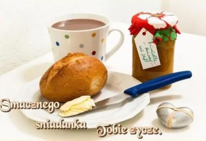 Pyszna bułka na śniadanie